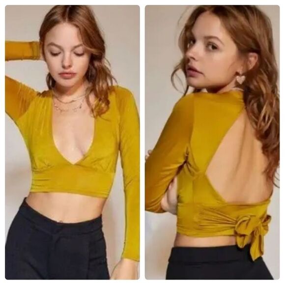 Urban Outfitters Chartreuse Long Sleeve Crop Top Women's XL NEW - Picture 1 of 11